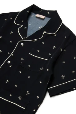 Shirts><noscript><img width=