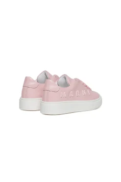 Sneakers | Sneakers><noscript><img data-lazyloaded=