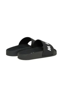 Slippers And Sandals | Slippers And Sandals><noscript><img data-lazyloaded=
