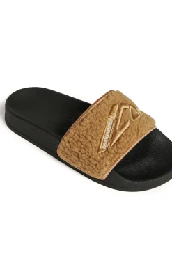 Slippers And Sandals | Slippers And Sandals><noscript><img data-lazyloaded=