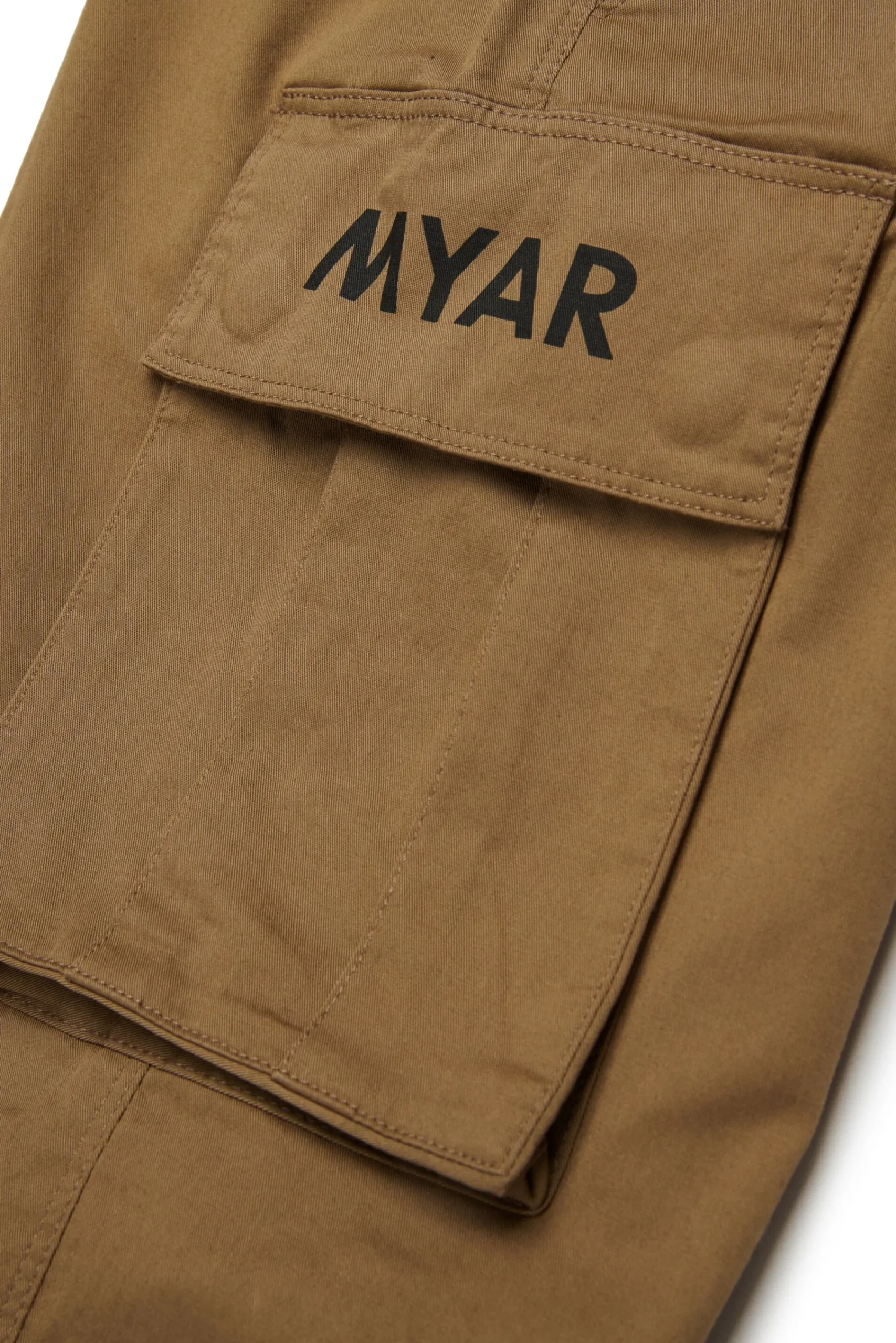 Shorts | Shorts>MYAR Cargo shorts in deadstock fabric with logo brown