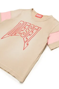 T-Shirts | Logomania><noscript><img width=