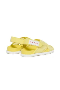 Slippers And Sandals | Slippers And Sandals><noscript><img data-lazyloaded=