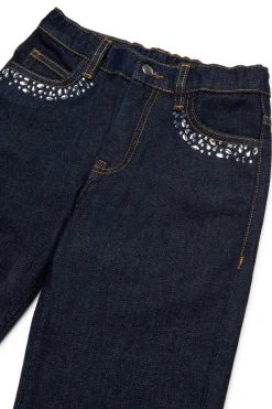 Jeans><noscript><img data-lazyloaded=
