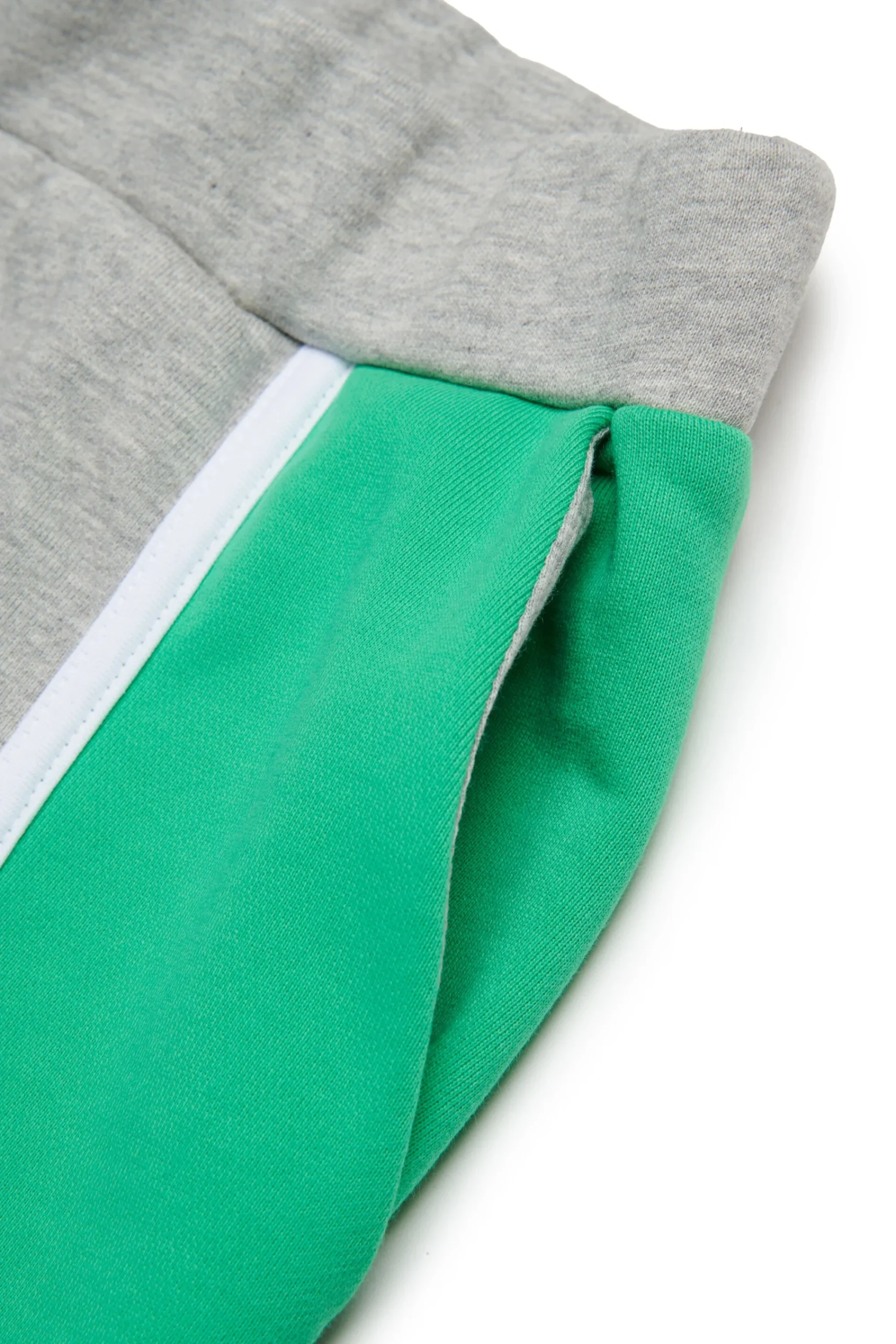 Shorts | Activewear>MARNI Fleece shorts with colorblock details pastel green