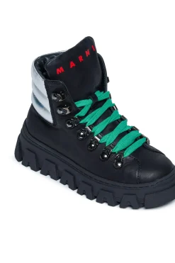 Sneakers | Sneakers><noscript><img data-lazyloaded=