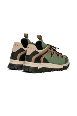 Sneakers | Sneakers><noscript><img data-lazyloaded=