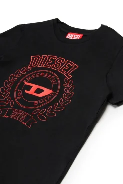 T-Shirts | T-Shirts><noscript><img width=
