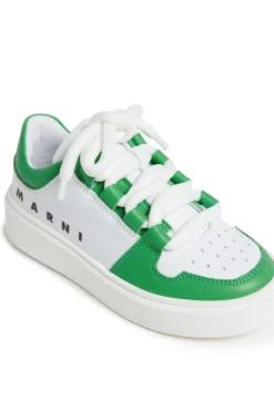 Sneakers | Sneakers><noscript><img data-lazyloaded=