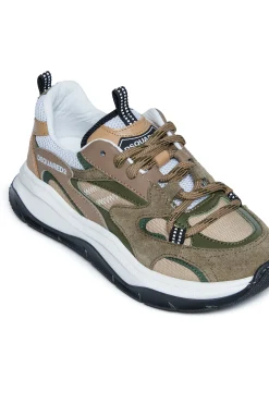 Sneakers | Sneakers><noscript><img data-lazyloaded=