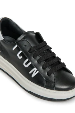 Sneakers | Sneakers><noscript><img data-lazyloaded=
