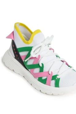 Sneakers | Sneakers><noscript><img data-lazyloaded=