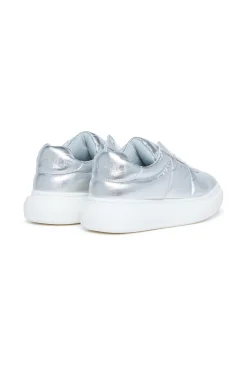 Sneakers | Sneakers><noscript><img data-lazyloaded=