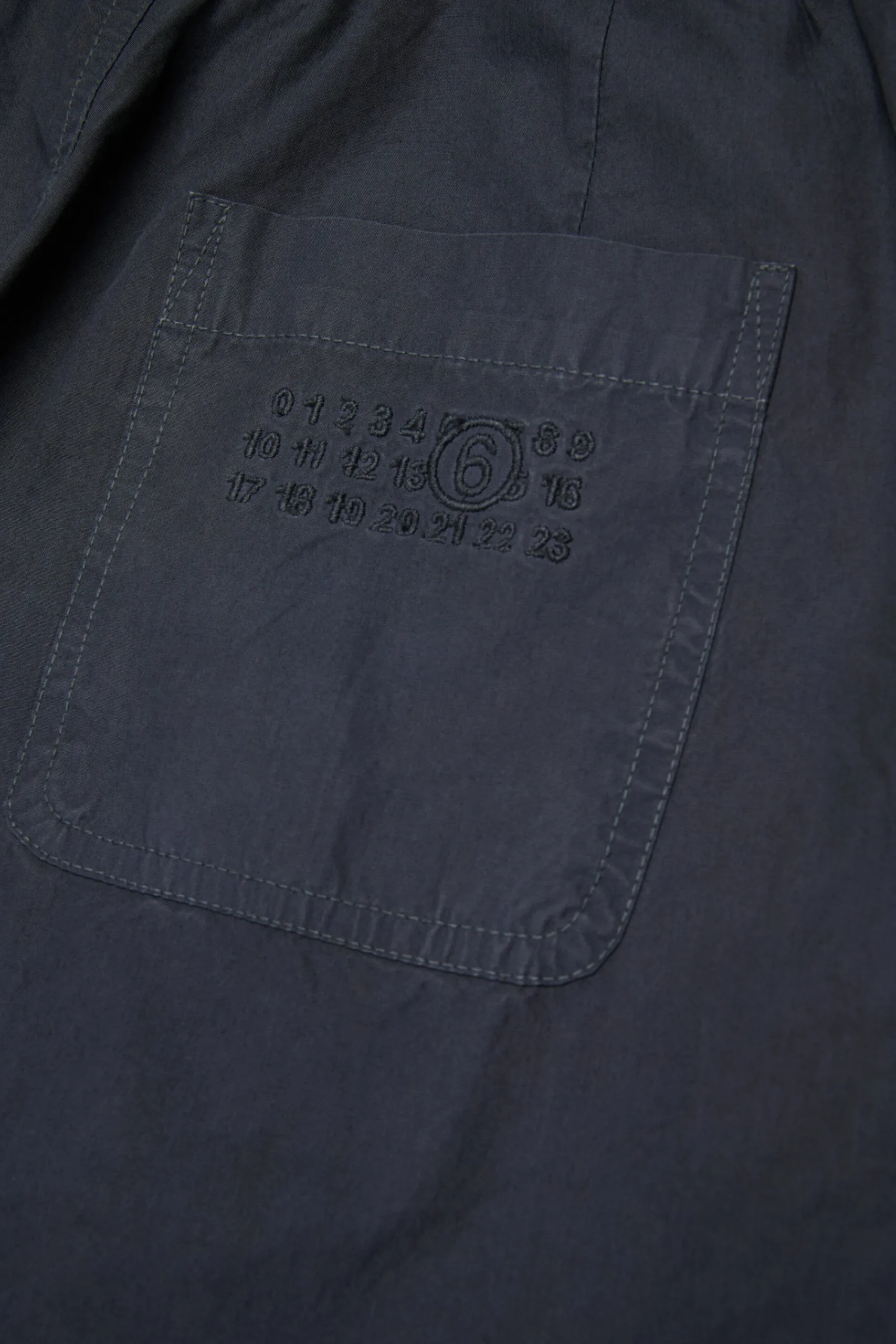 Pants | Pants>MM6 MAISON MARGIELA Poplin pants with Numeric logo grey