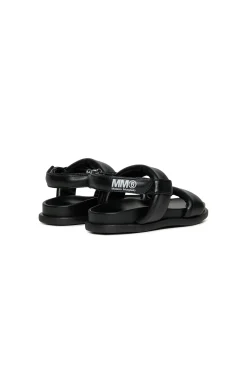 Slippers And Sandals | Slippers And Sandals><noscript><img data-lazyloaded=