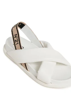 Slippers And Sandals | Slippers And Sandals><noscript><img data-lazyloaded=
