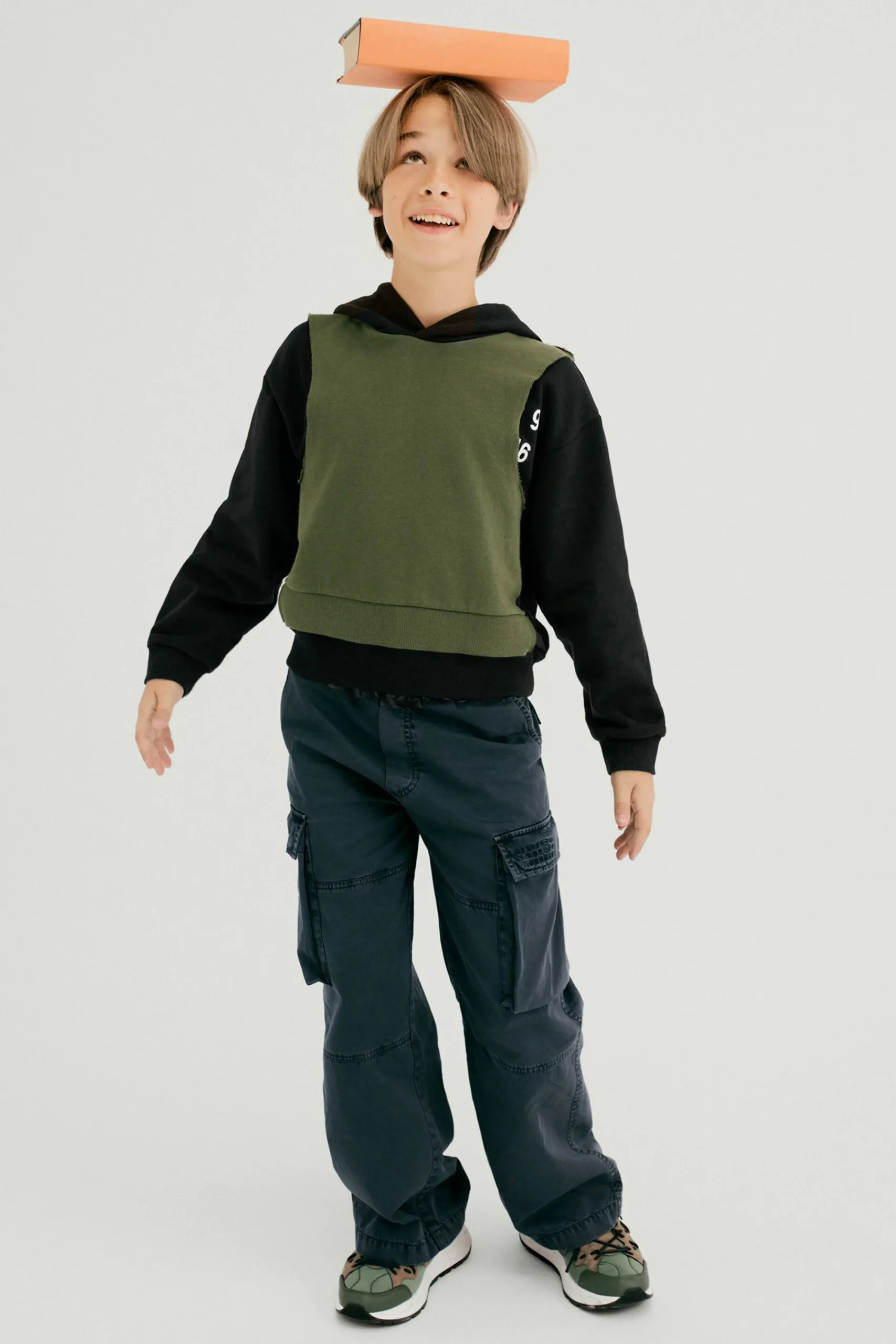 Sweatshirts | Sweatshirts>MM6 MAISON MARGIELA Re-cut sweatshirt with hidden Numeric logo black