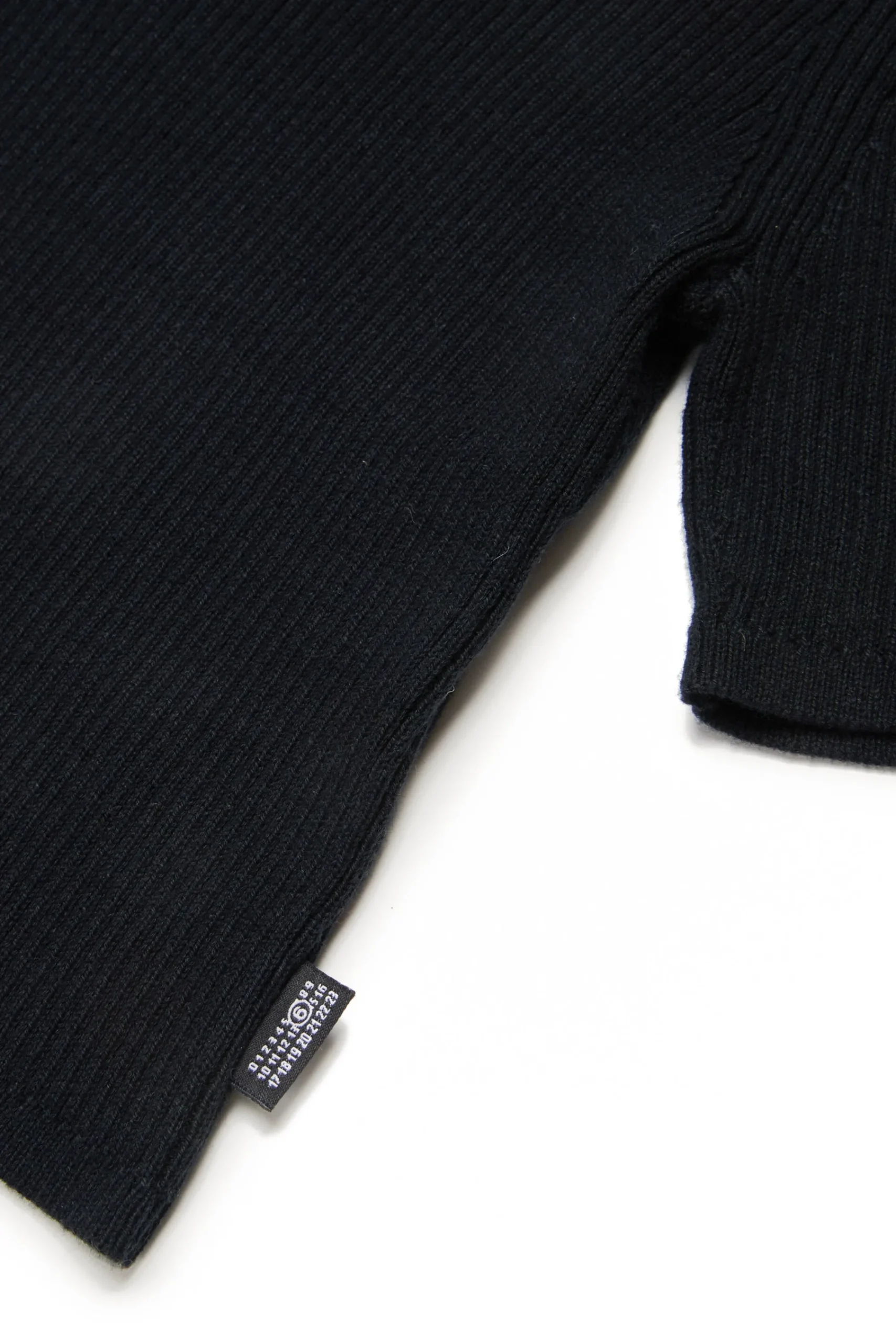 Knitwear | Knitwear>MM6 MAISON MARGIELA Ribbed knit tops black