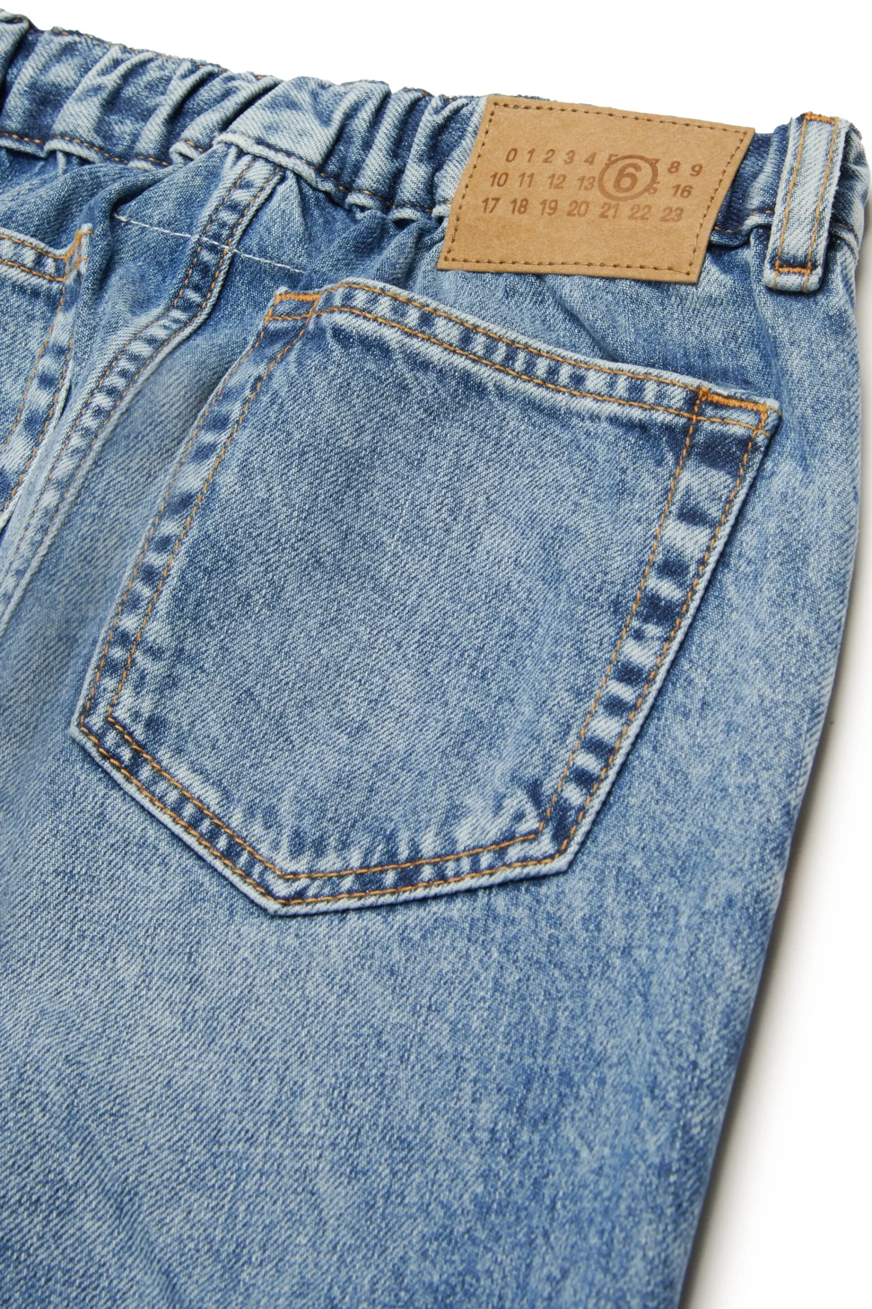 Jeans | Denim-Mania>MM6 MAISON MARGIELA Shaded blue jeans with color spots blue denim