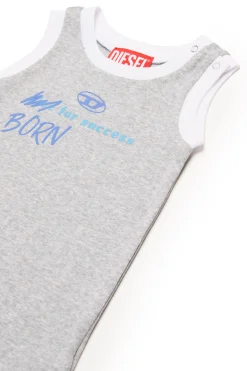 Newborn (0-12M)><noscript><img width=