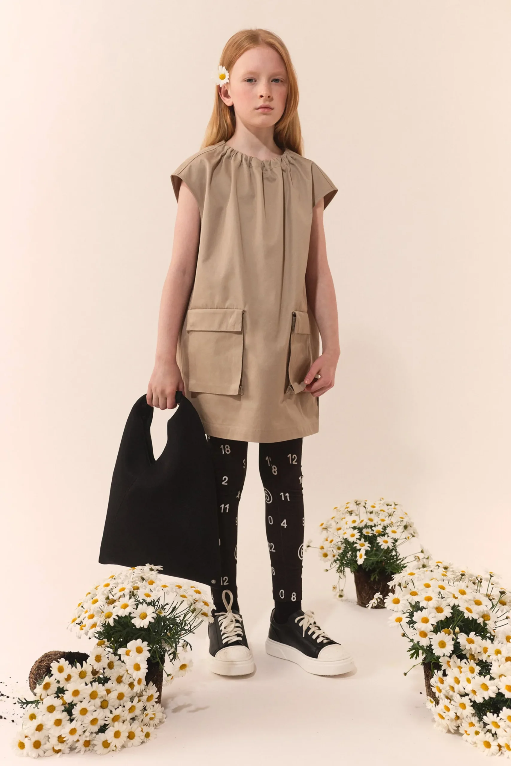 Dresses>MM6 MAISON MARGIELA Sleeveless twill dress with pockets beige