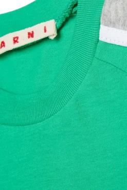 T-Shirts | Activewear><noscript><img width=