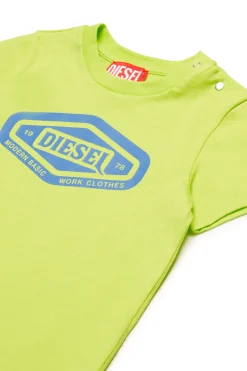T-Shirts><noscript><img data-lazyloaded=