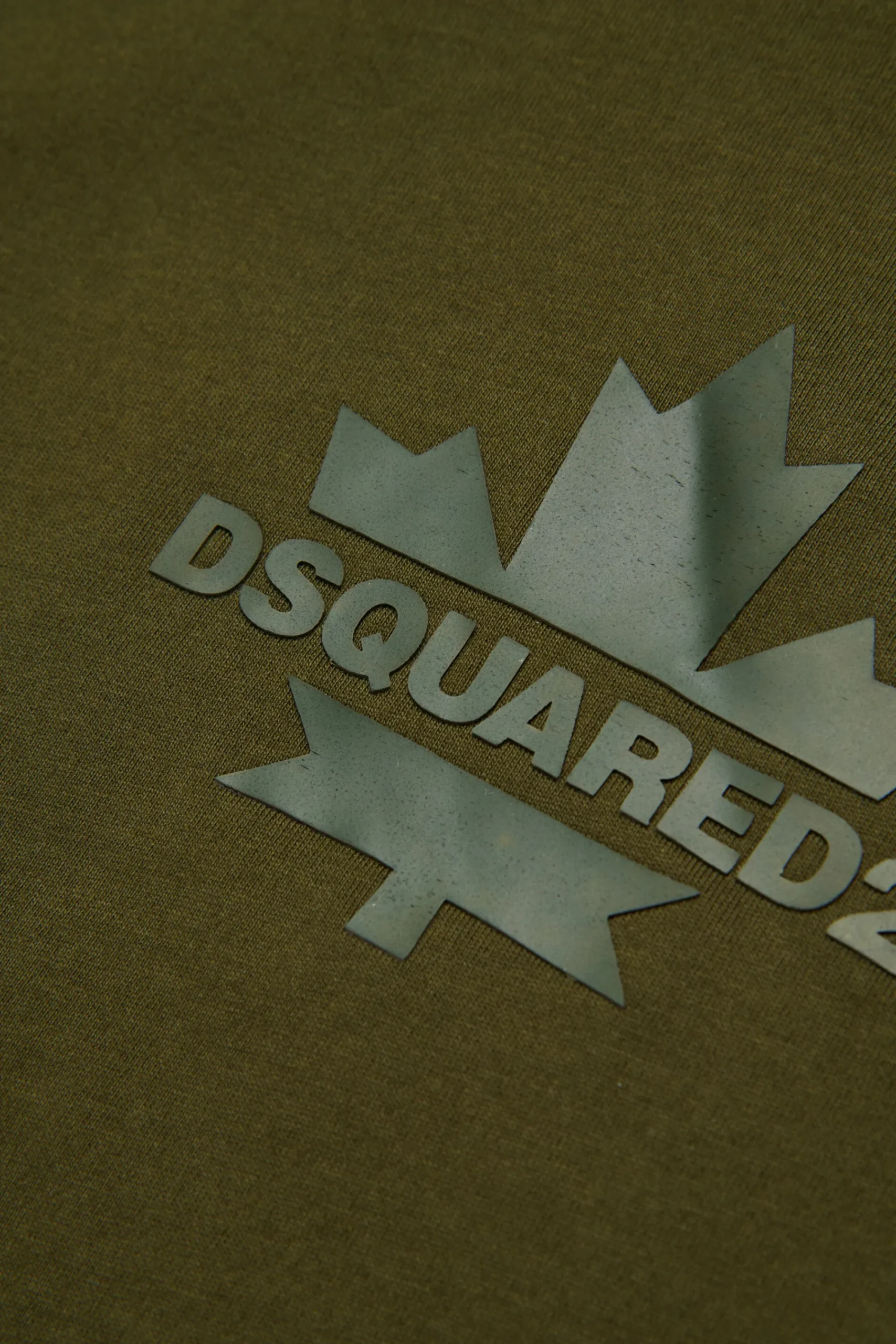T-Shirts | Activewear>DSQUARED2 T-shirt with Maple Leaf dark olive green