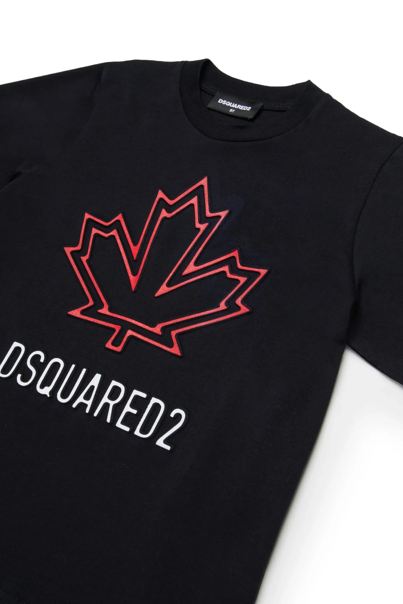 T-Shirts | Logomania>DSQUARED2 T-shirt with Maple Leaf outline black