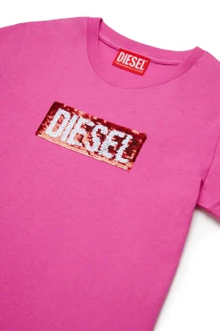 T-Shirts><noscript><img width=
