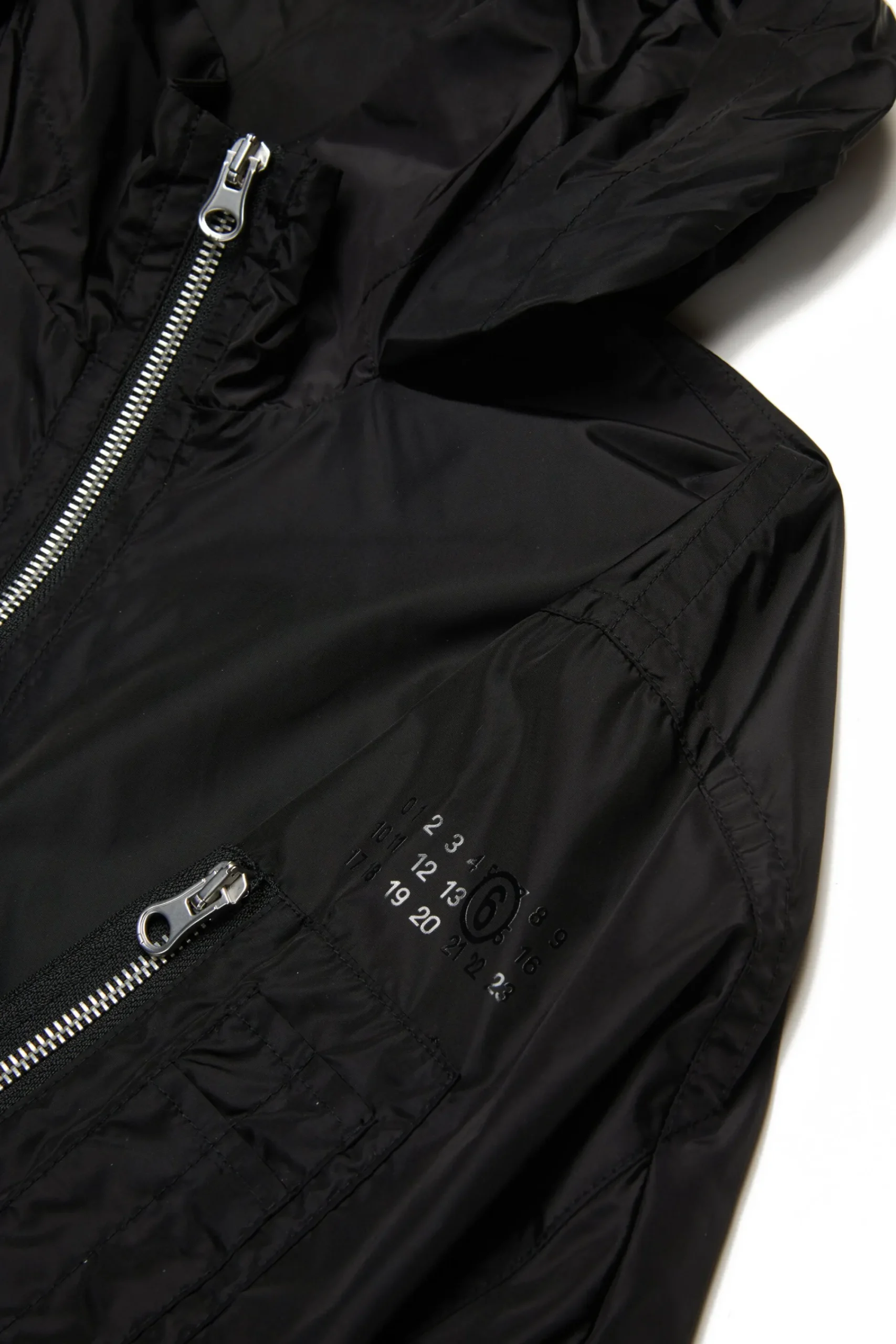 Jackets And Padded Jackets | Jackets And Padded Jackets>MM6 MAISON MARGIELA Windbreaker jacket with Numeric logo black